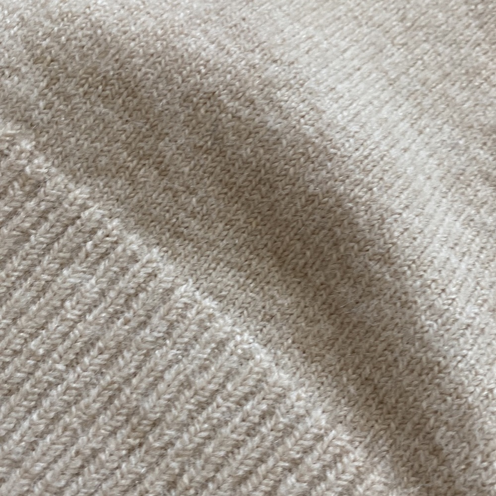 Cashmere Color-block Sweater - Picture 3 of 6